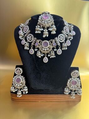 Elegant Pink and Gold Bridal Necklace Set